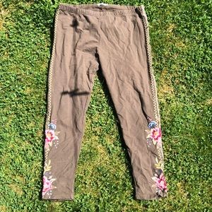 Johnny Was Green Leggings